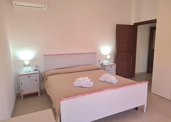 Rena Bianca Suite by La Contessa Santa Teresa di Gallura