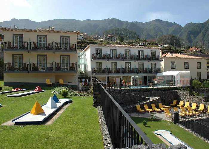 Hotel Estalagem Do Vale à São Vicente