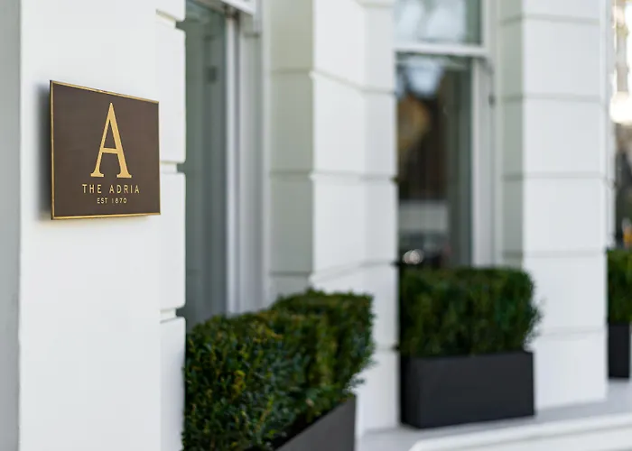 Hotel The Adria London