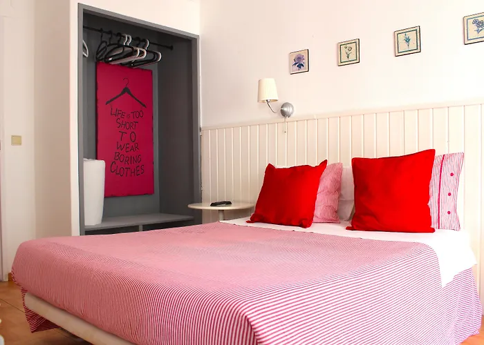 Vinnus Guesthouse Ericeira