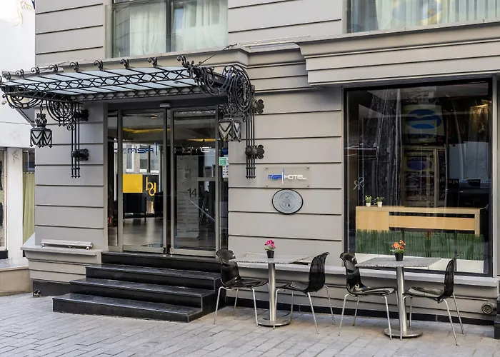 Misa Hotel