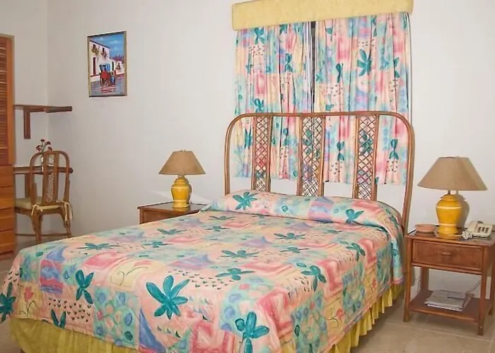 Carey House Hotel