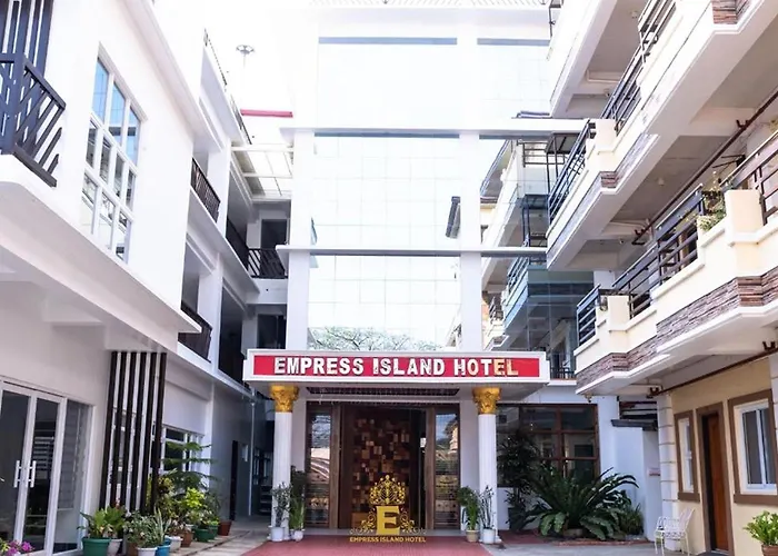 Empress Island Hotel Alaminos