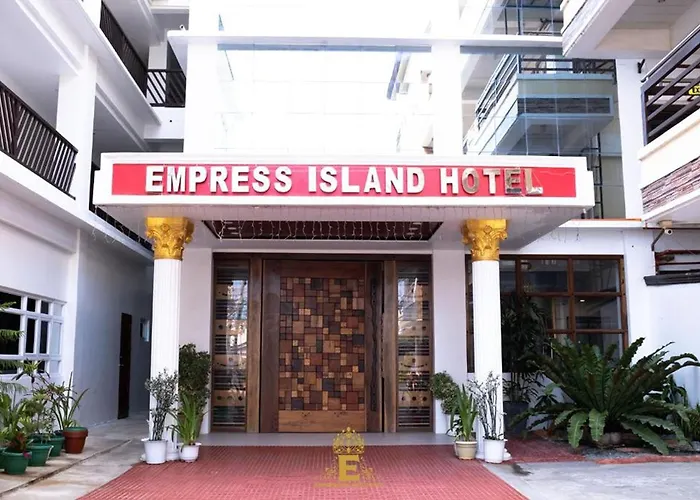Empress Island Hotel Alaminos
