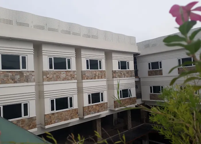 Hotel Marciano Calamba 