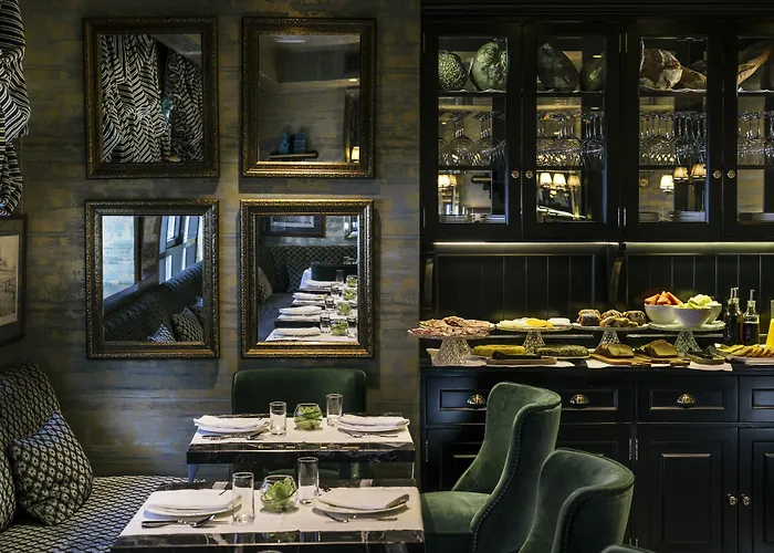 The First One Madrid Preciados (Adults Only)