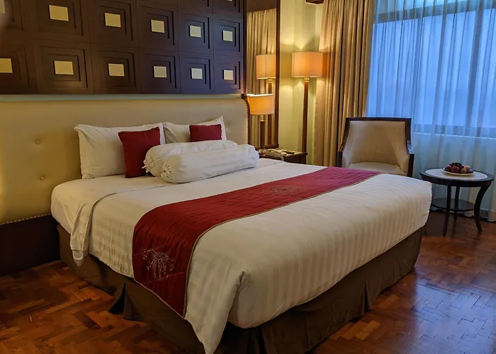 The Sunan Hotel Solo