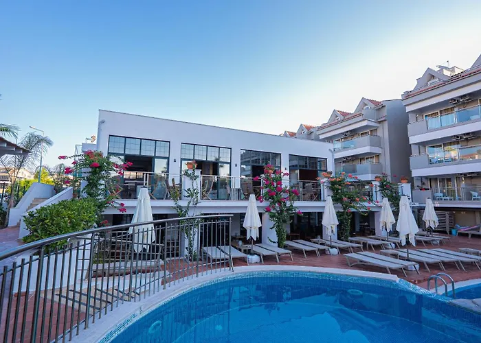 Begonville Hotel (Adults Only)