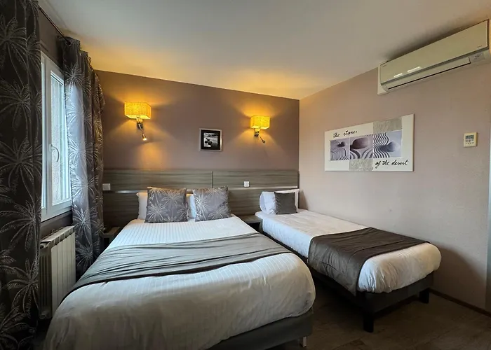 Hostellerie du Centrotel et Spa Bulles d'Allier Montmarault
