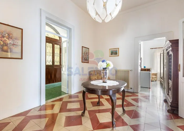 Bed and Breakfast Palazzo Ashian Presicce