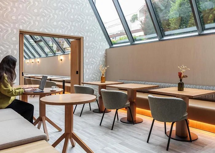 Hotel Mercure Paris Boulogne Pont De Saint Cloud