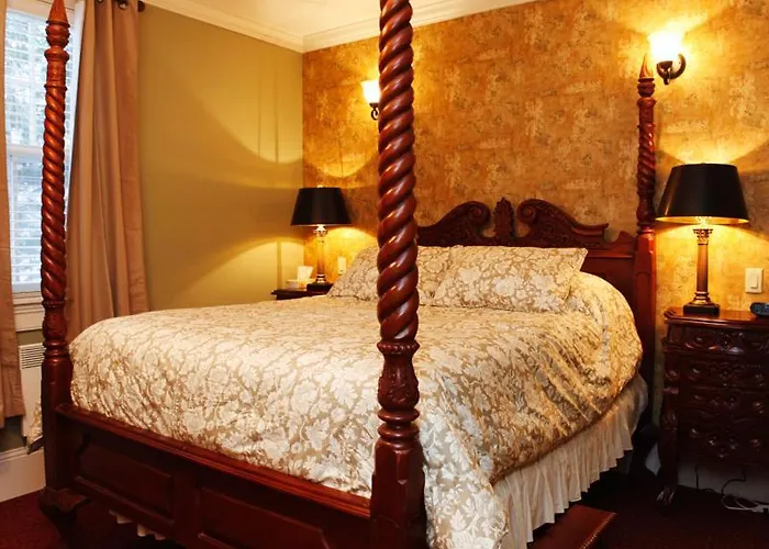 Blomidon Inn Wolfville