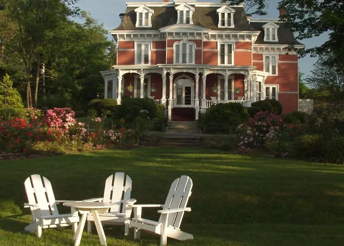 Blomidon Inn Wolfville