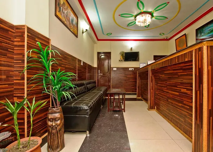 Hotel Vikrant Inn Manali 