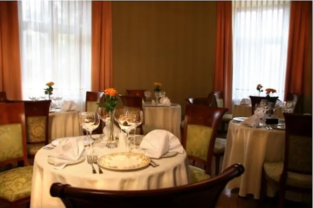 Ostoya Palace Hotel Cracovia
