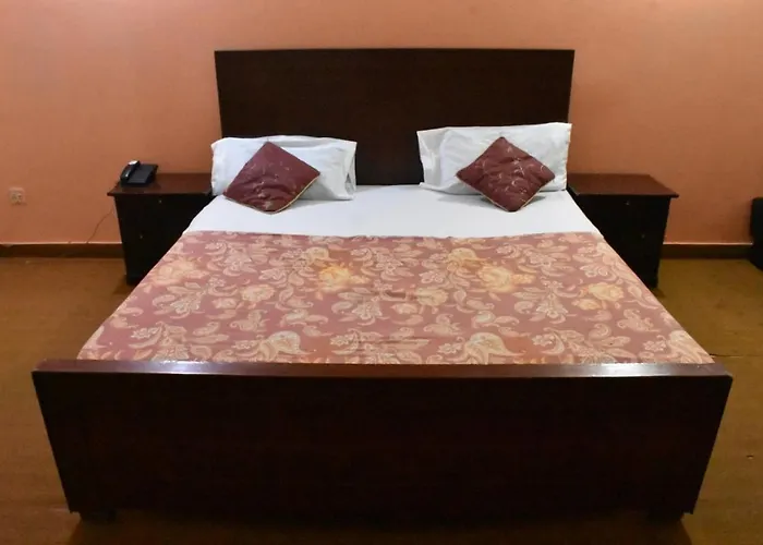 Green View Hotel Lahore